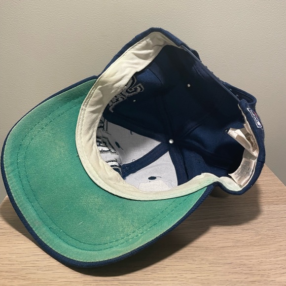 Vintage Toronto Maple Leafs Big Logo Split Spellout Snapback - Picture 6 of 8